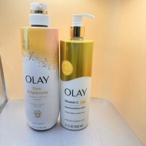 Olay Vitamin C Body Lotion 502ml + Olay Tone Brightening Serum Body Wash 591ml